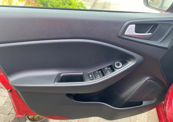Hyundai i20 cena 37600 przebieg: 107000, rok produkcji 2016 z Dębica małe 562
